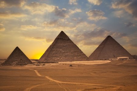 Cairo top tours to Giza Pyramids Egyptian Museum and Coptic