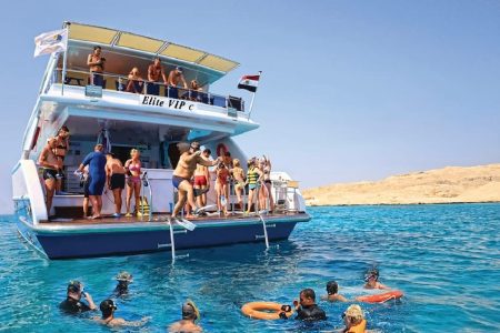 El Ein El Sokhna Yacht Tour – Full Day