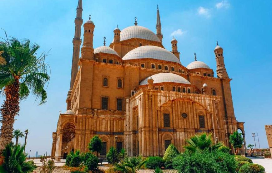 Luxury Egypt Tour (Cairo & Luxor & Aswan & Hurghada)